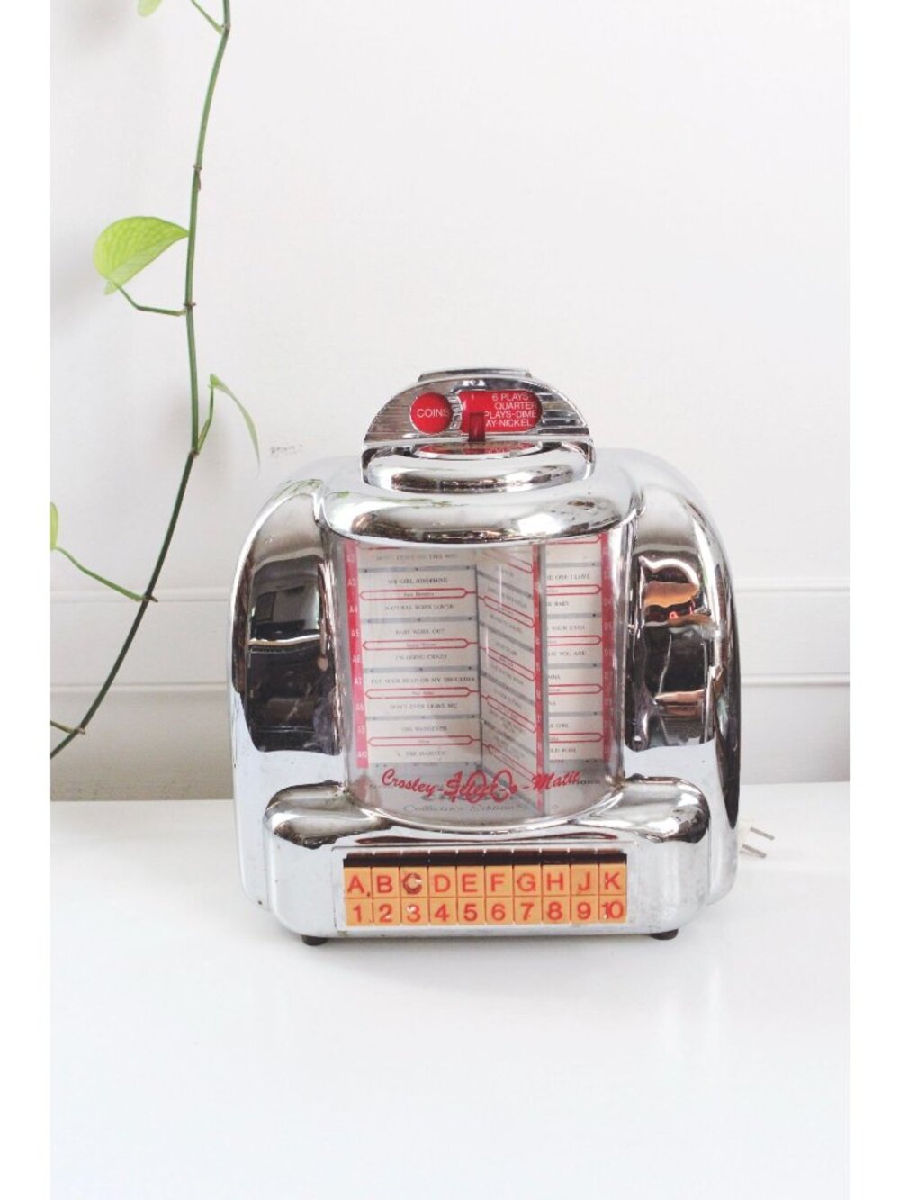 Vintage Crosley CR-9 Select-O-Matic Diner Jukebox Radio - Collectors Edition, Re